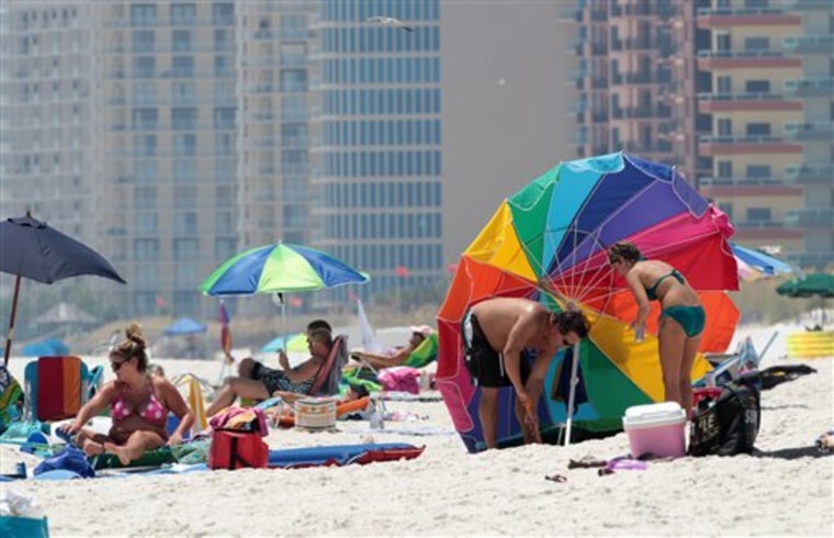 With just a few weeks left before school starts, and many tourists having already made other plans, Gulf business owners say the remaining time before Labor Day will largely do nothing to keep them afloat. 